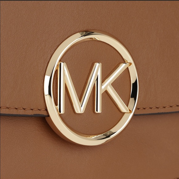 NEW w/ TAGS Michael Kors Saddle Crossbody “Lillie” Leather Bag - Picture 3 of 9